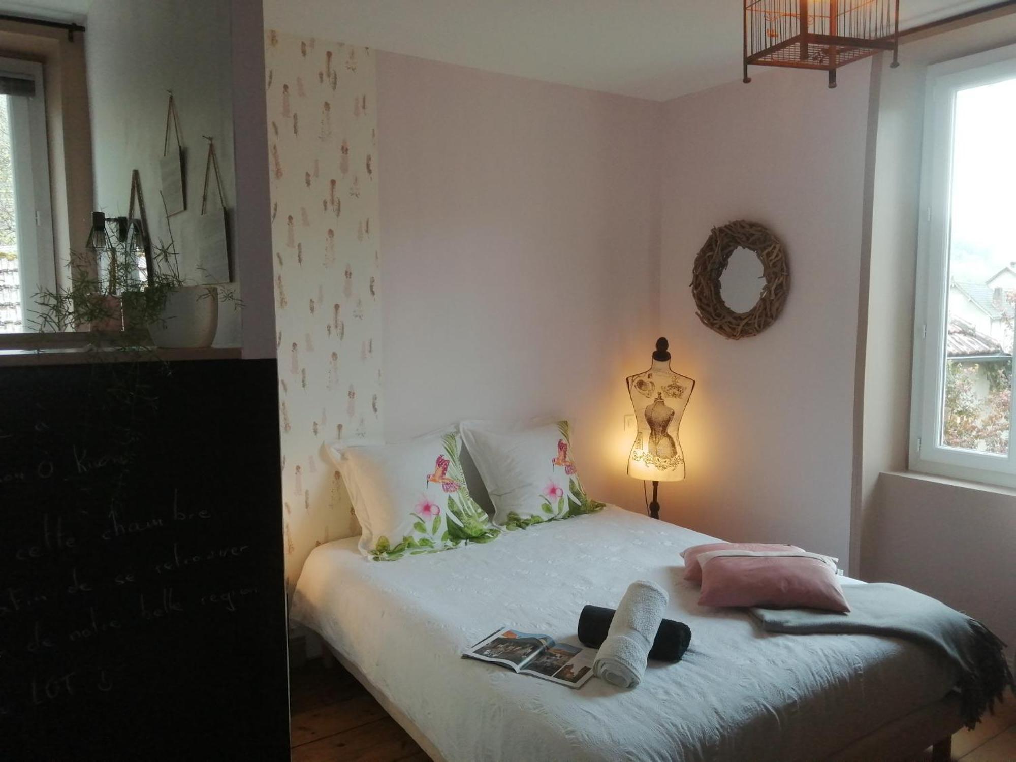 La Maison O Kiwis - Chambres D'Hotes Saint-Denis-les-Martel Экстерьер фото